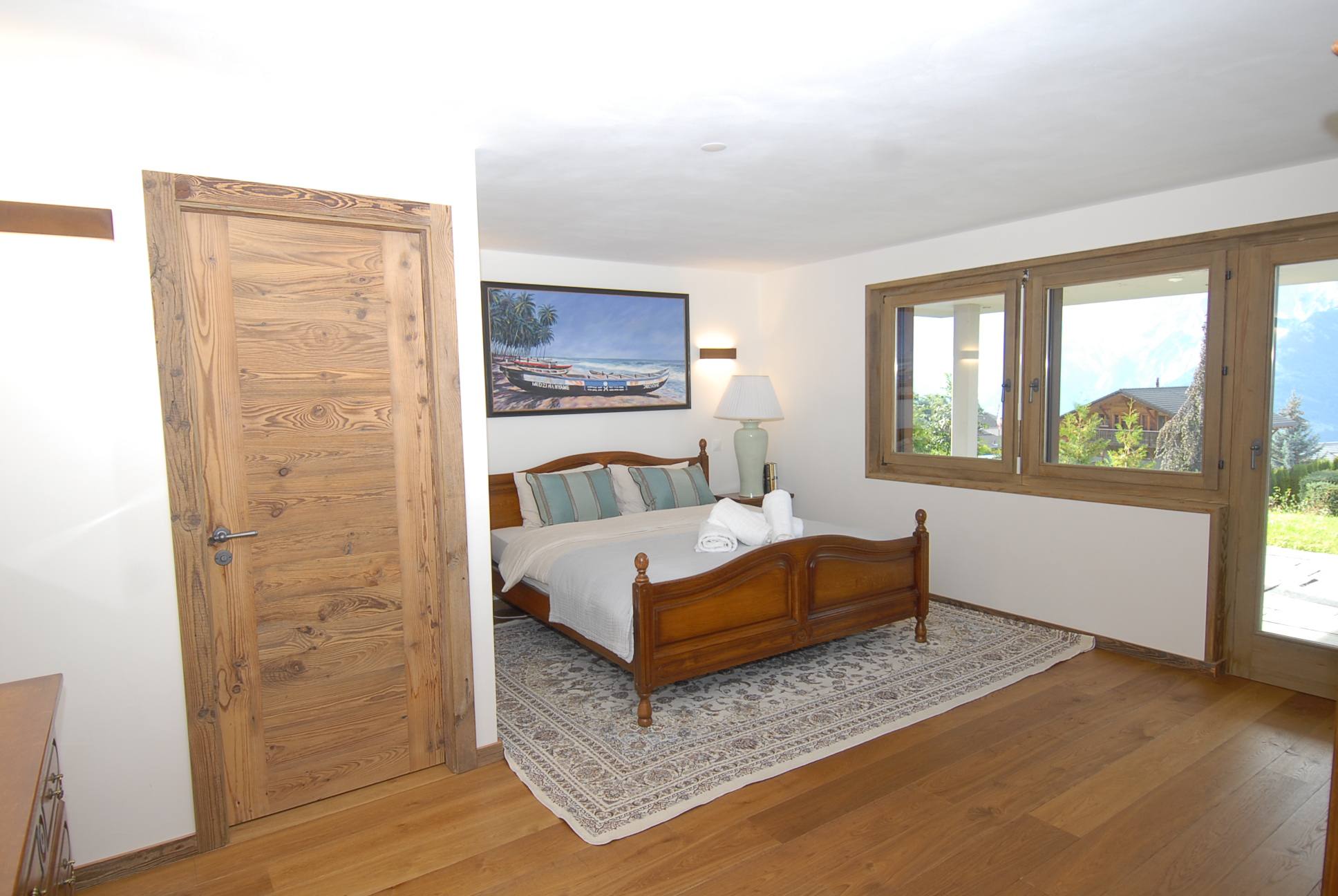 Main bedroom, mountains in the window