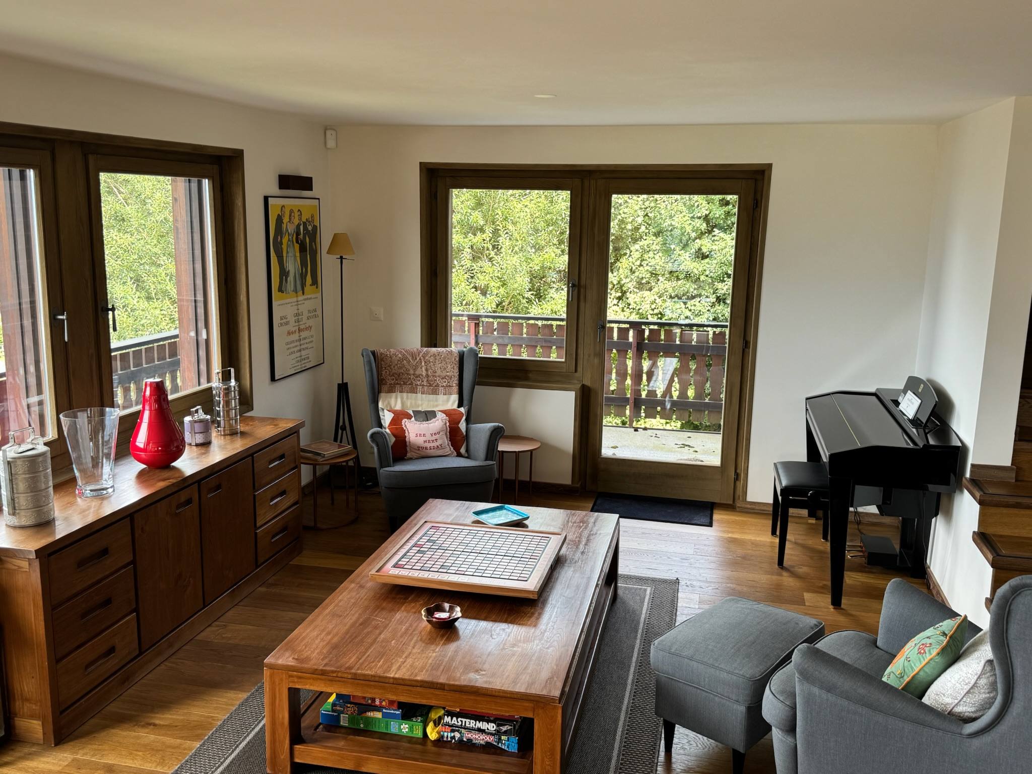 Piano corner and games table