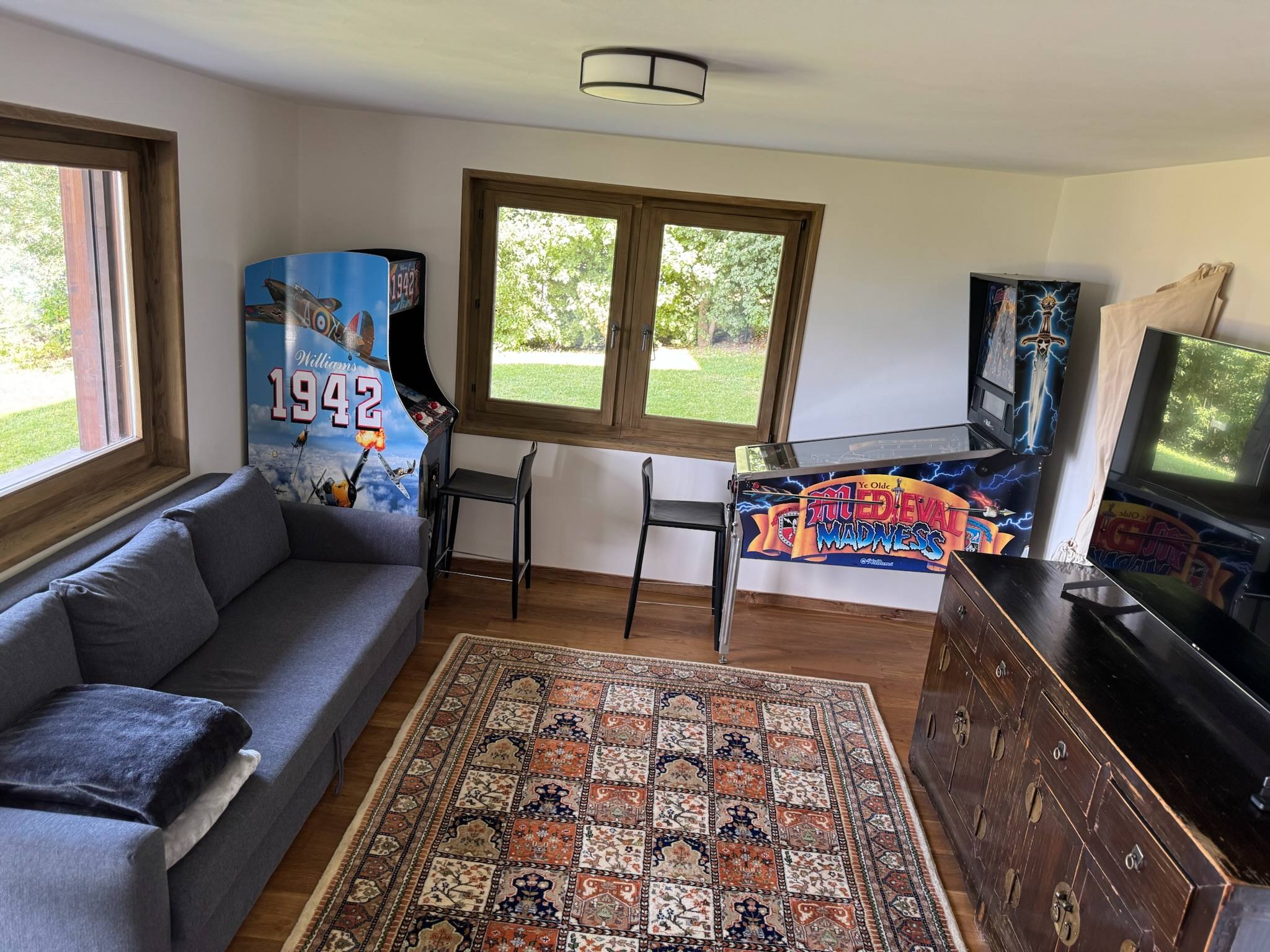 The games room, with arcade and pinball