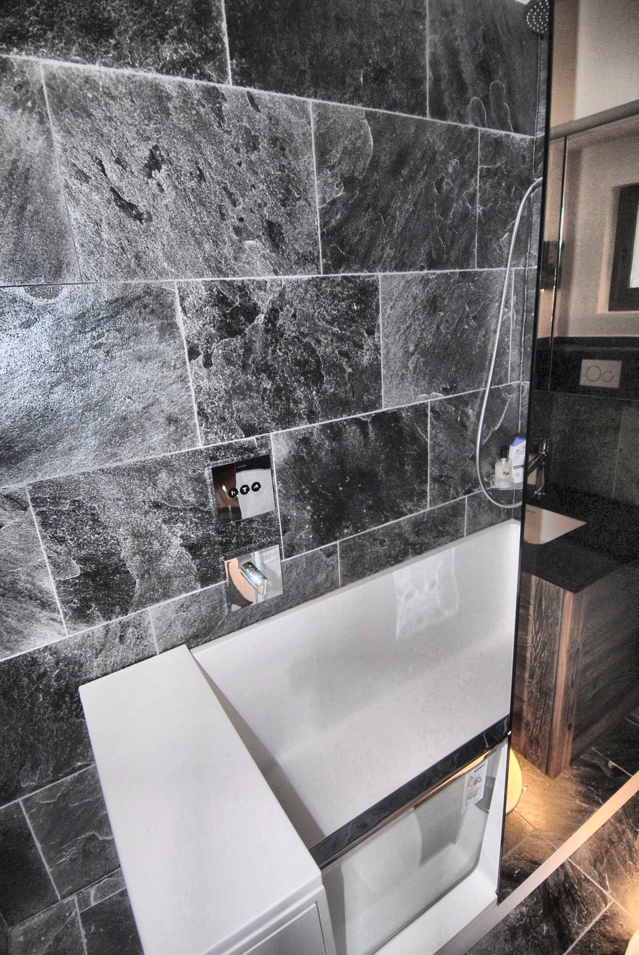 The Duravit walk-in bath