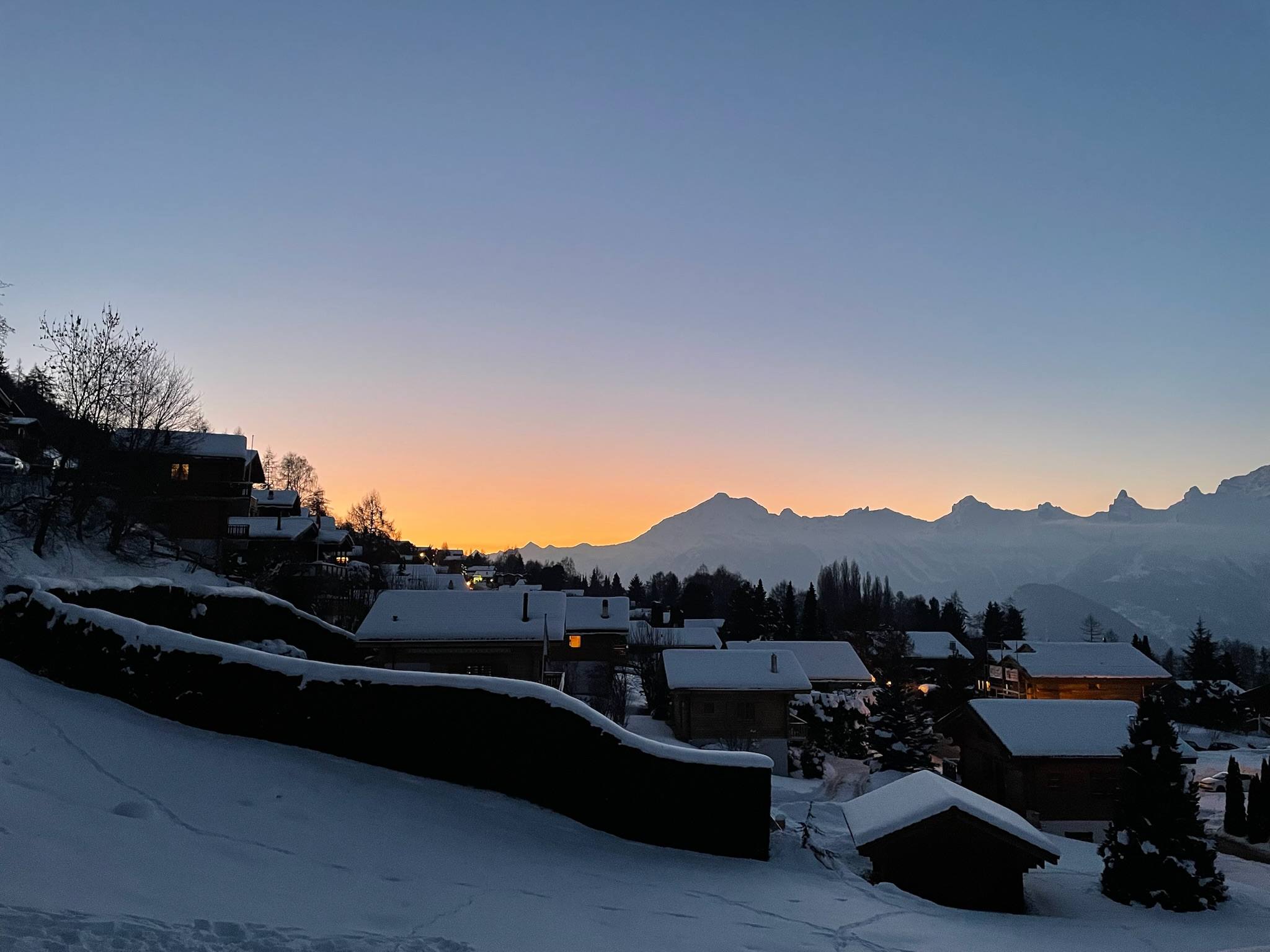 Dusk over Haute-Nendaz in midwinter